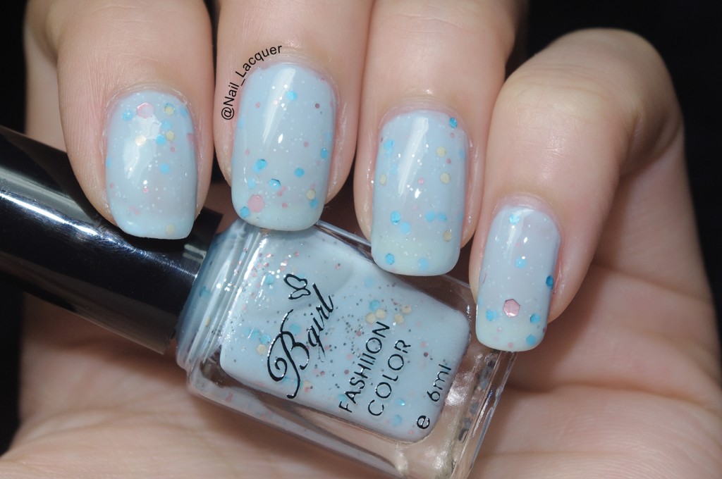 born-pretty-store-bgirl-sparkle-yogurt-milky-glitter-polish-review (8)