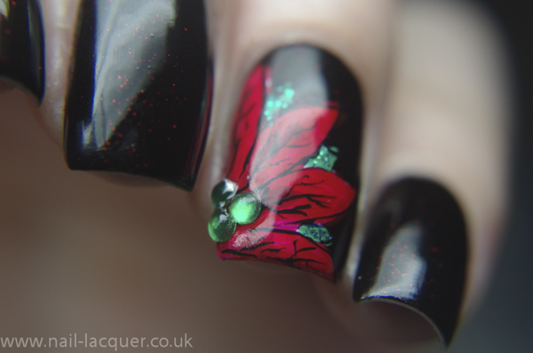 20131206-Poinsettia-nail-art (7)